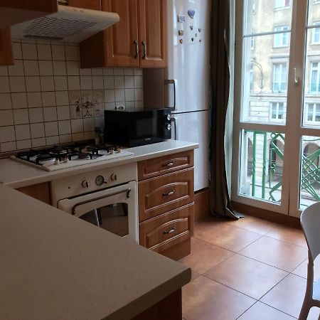 Stylowy Apartament W Centrum Wrocław Kültér fotó