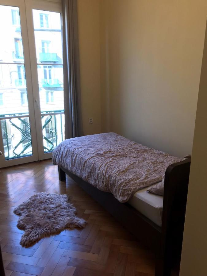 Stylowy Apartament W Centrum Wrocław Kültér fotó