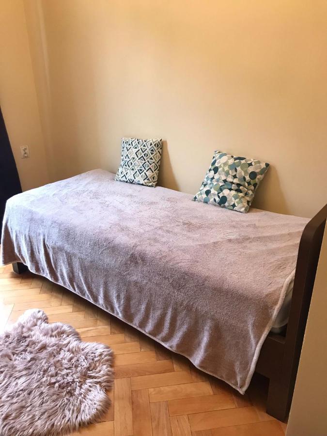 Stylowy Apartament W Centrum Wrocław Kültér fotó