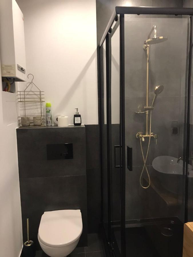 Stylowy Apartament W Centrum Wrocław Kültér fotó